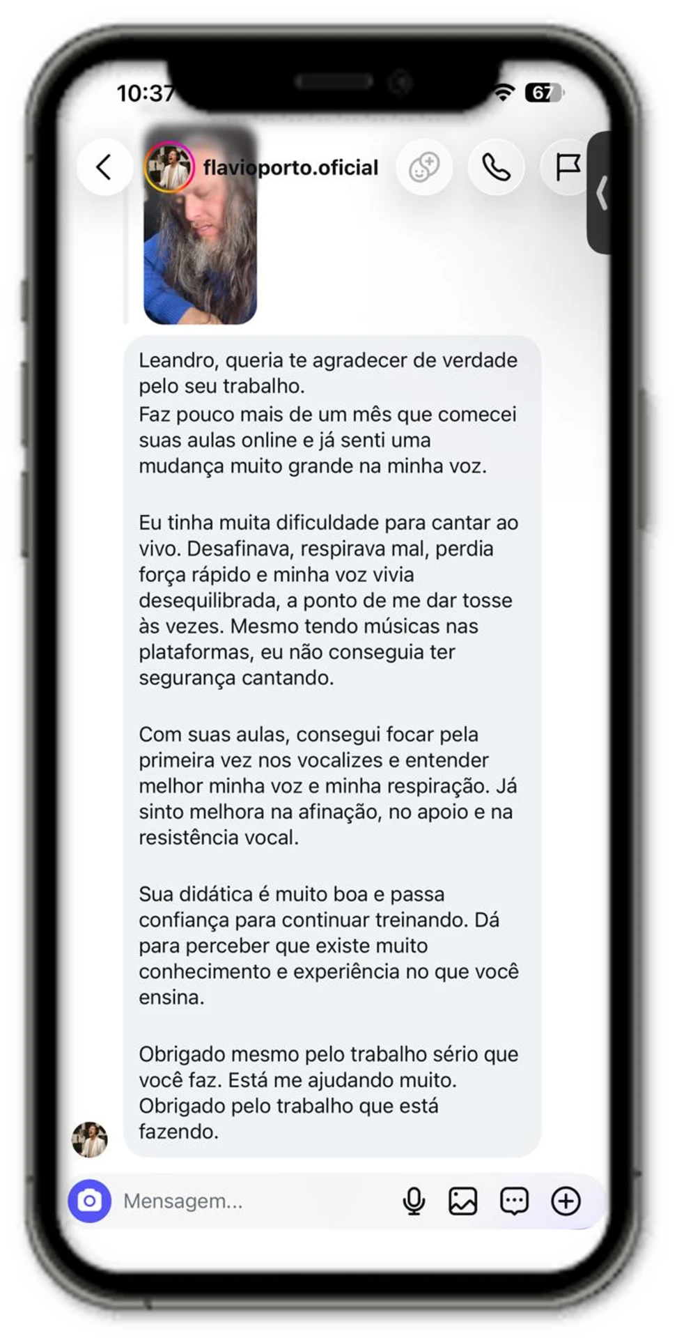 Depoimento de aluno sobre afinação, respiração e resistência vocal